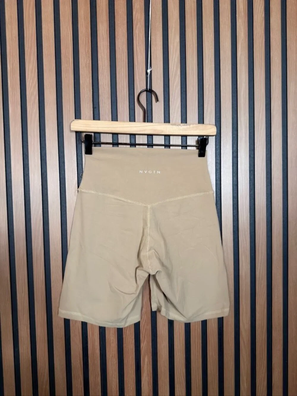 NVGTN Biker Shorts Large Womens Beige 7” Inseam Nylon Stretch